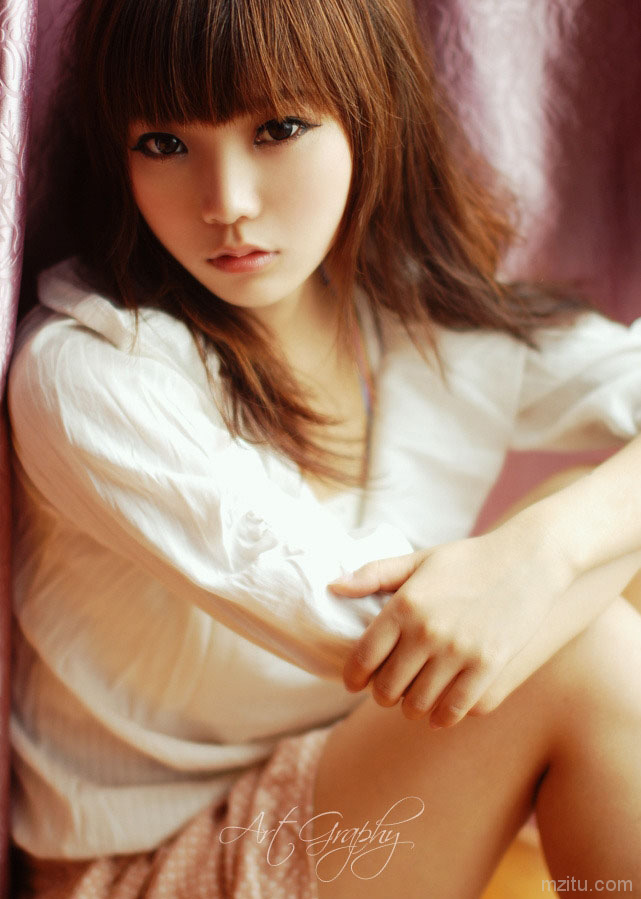 0001.jpg_�������ഺ������Ůд��ͼ��_��1��