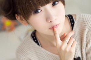 �峺�������������崿��Ů