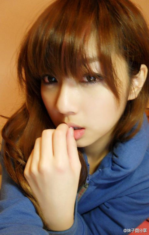 887.jpg